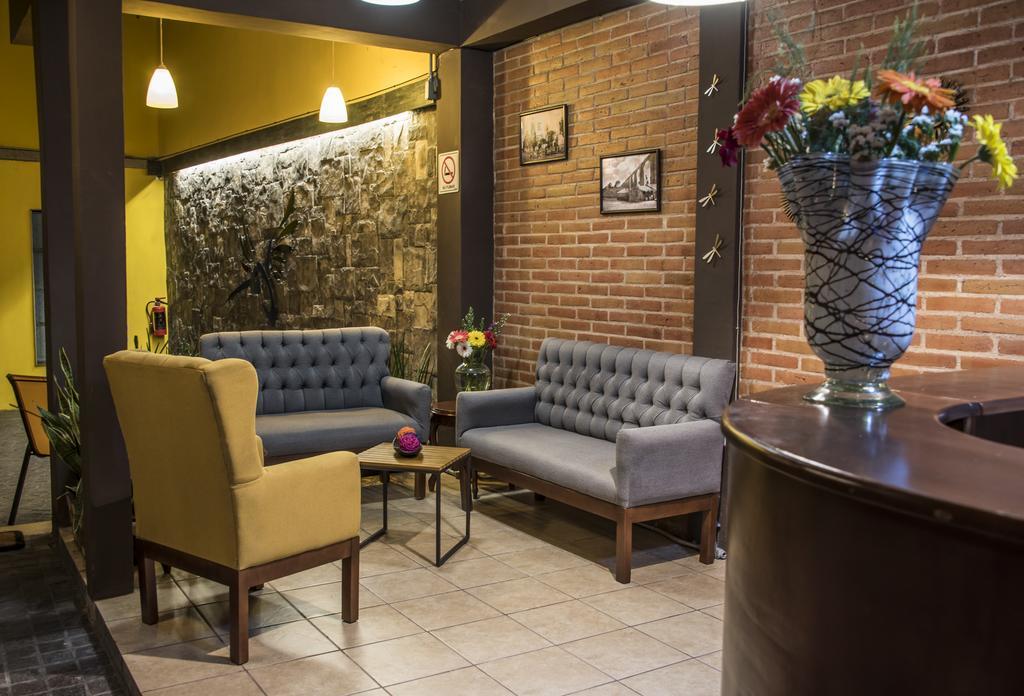 Hotel Casa Aurora Querétaro Екстериор снимка