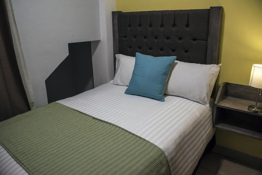 Hotel Casa Aurora Querétaro Екстериор снимка